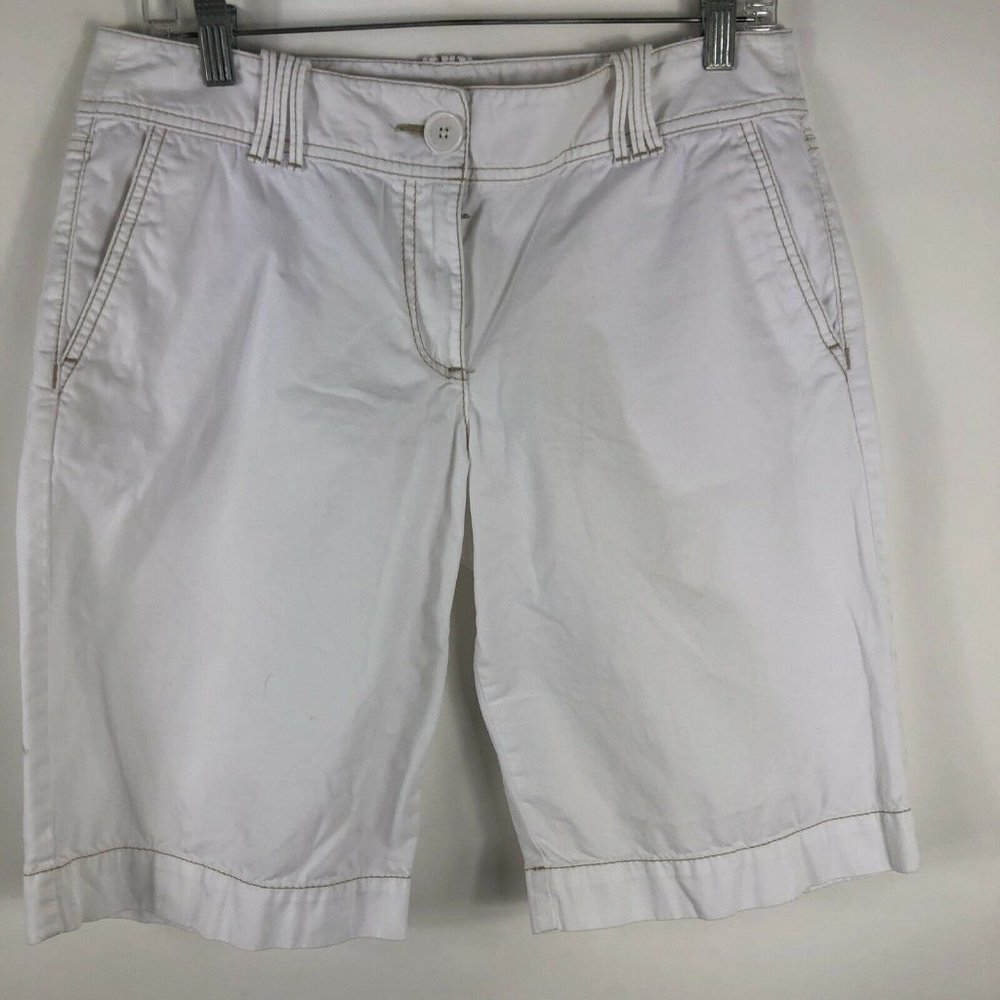 Ann Taylor Loft Bermuda Shorts Women's Size 6 White Chino 100% Cotton Mid Rise